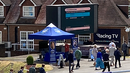 https://www.pebble-events.com/storage/app/media/Coral%20Racing%20Club%20-%20Sandown%20Racecourse